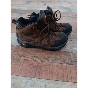 MERRELL Moab Hiking Boots Mens Size 9 Vibram Mid Trail Brown Leather Waterproof